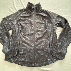 Tek Gear Women’s Gray and Black Performance Camouflage Jacket